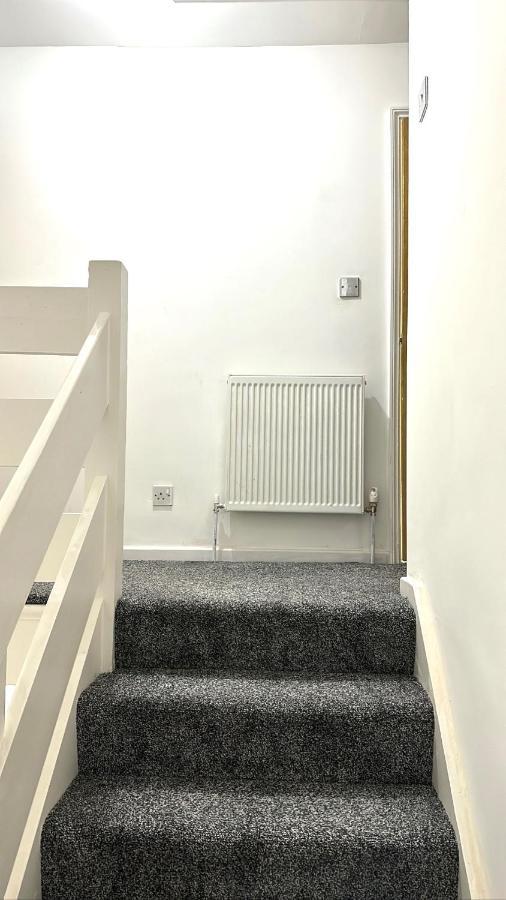 7 Venus Road Room 1 London Bagian luar foto