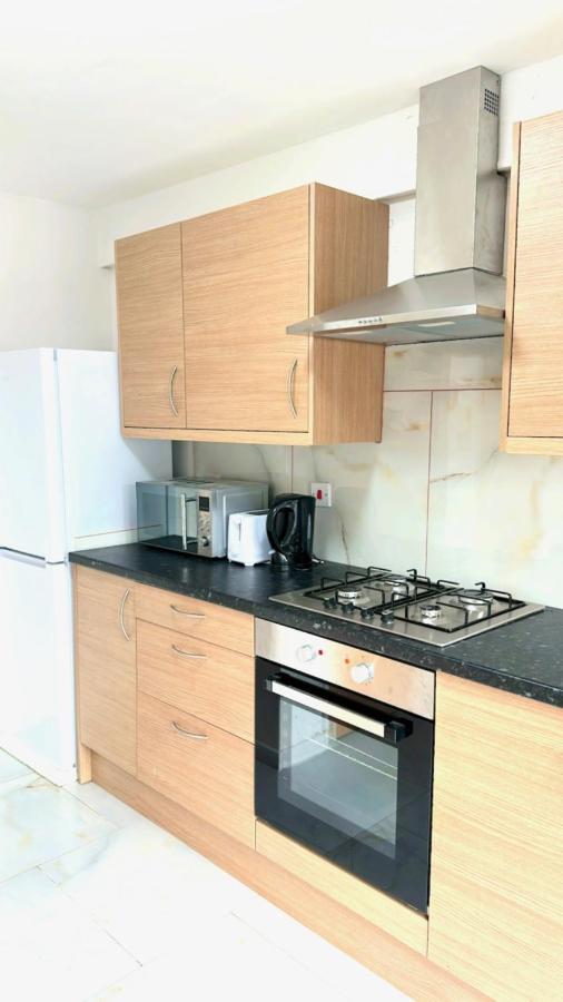 7 Venus Road Room 1 London Bagian luar foto